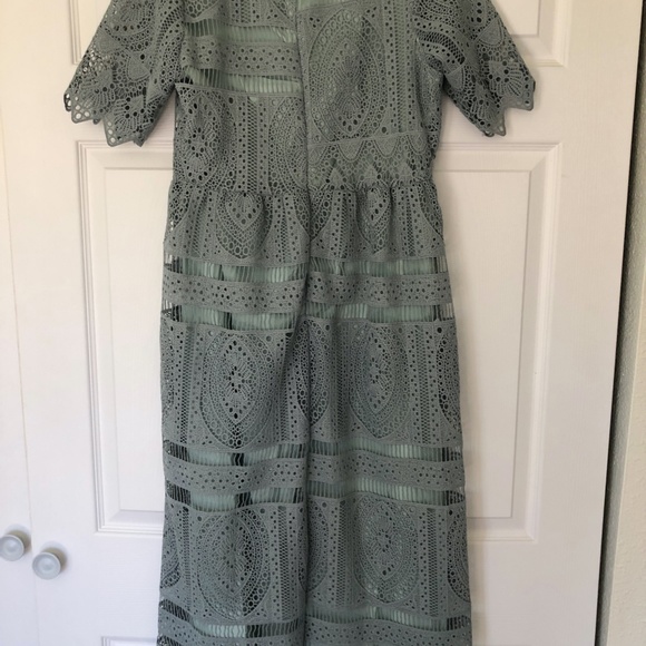 Tea-Length Dress - Picture 3 of 3